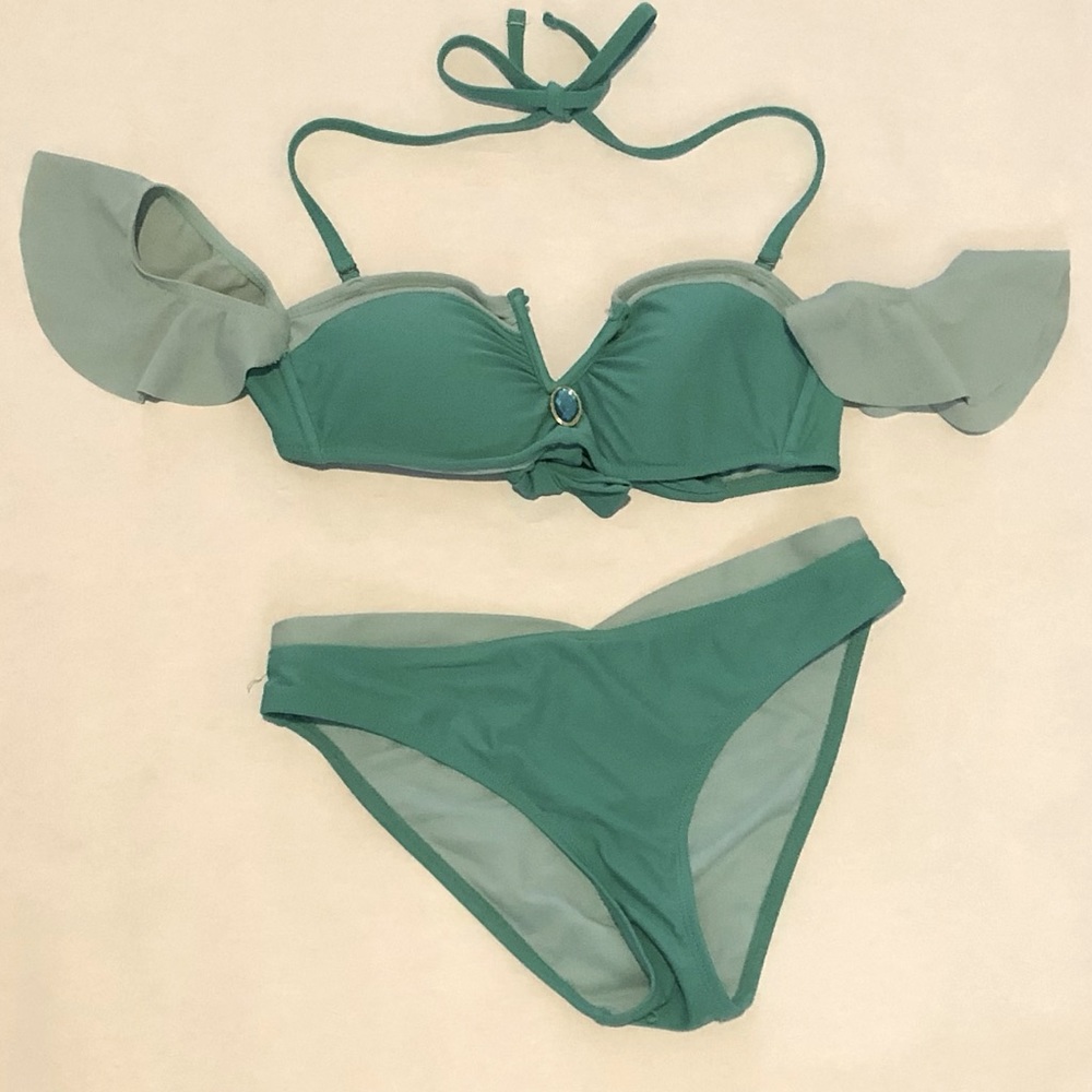 Disney Aladdin Jasmine women’s XS bikini swimsuit